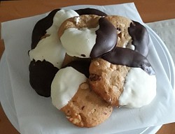 DOUBLE CHOCOLATE DIPPED HOMEMADE COOKIES